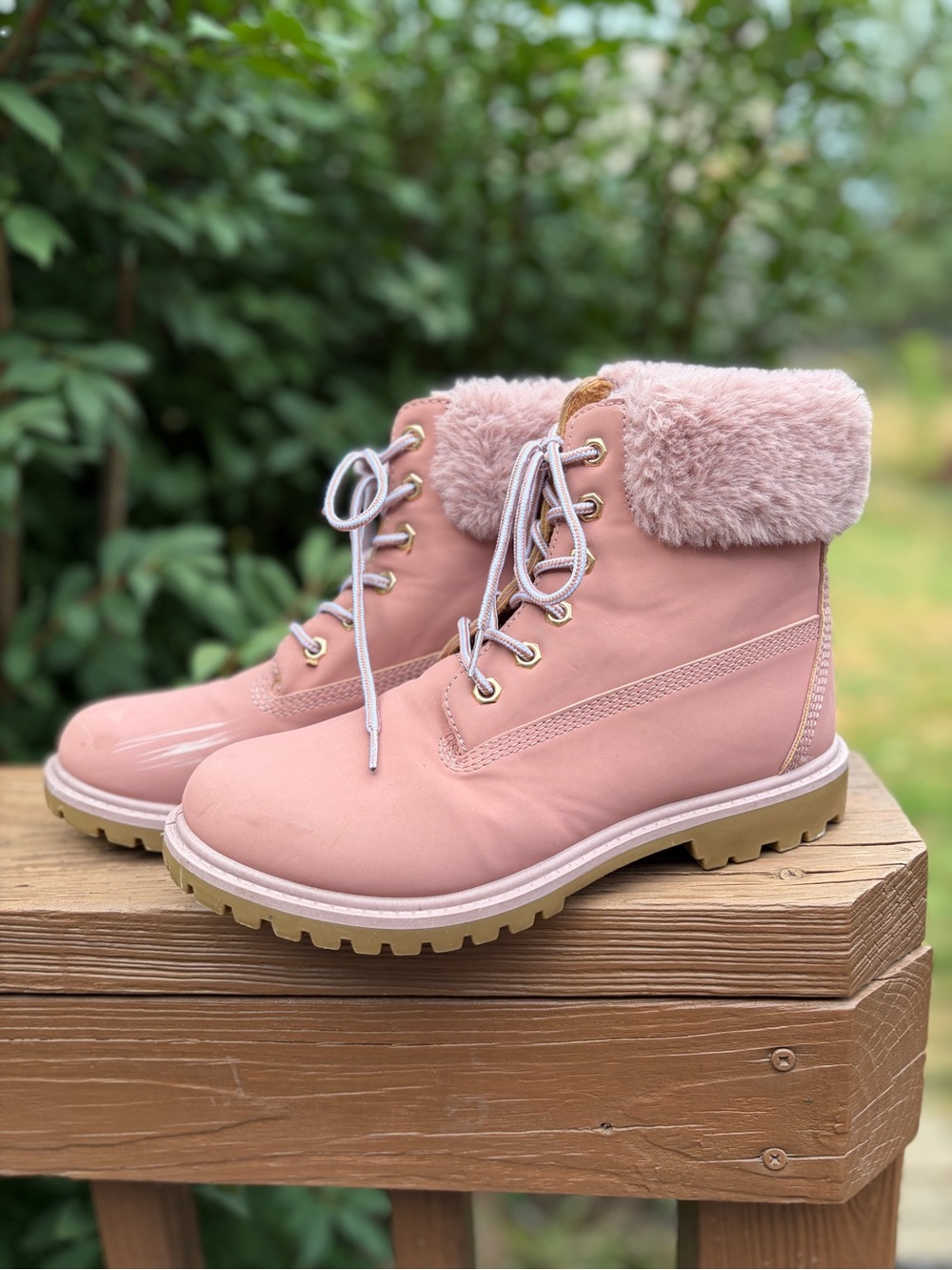 Timberland Pink Faux-Fur Lace-Up Ankle Boots